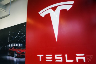 
							“Tesla” Çində “robotaksi” pilot layihəsinə start verir						