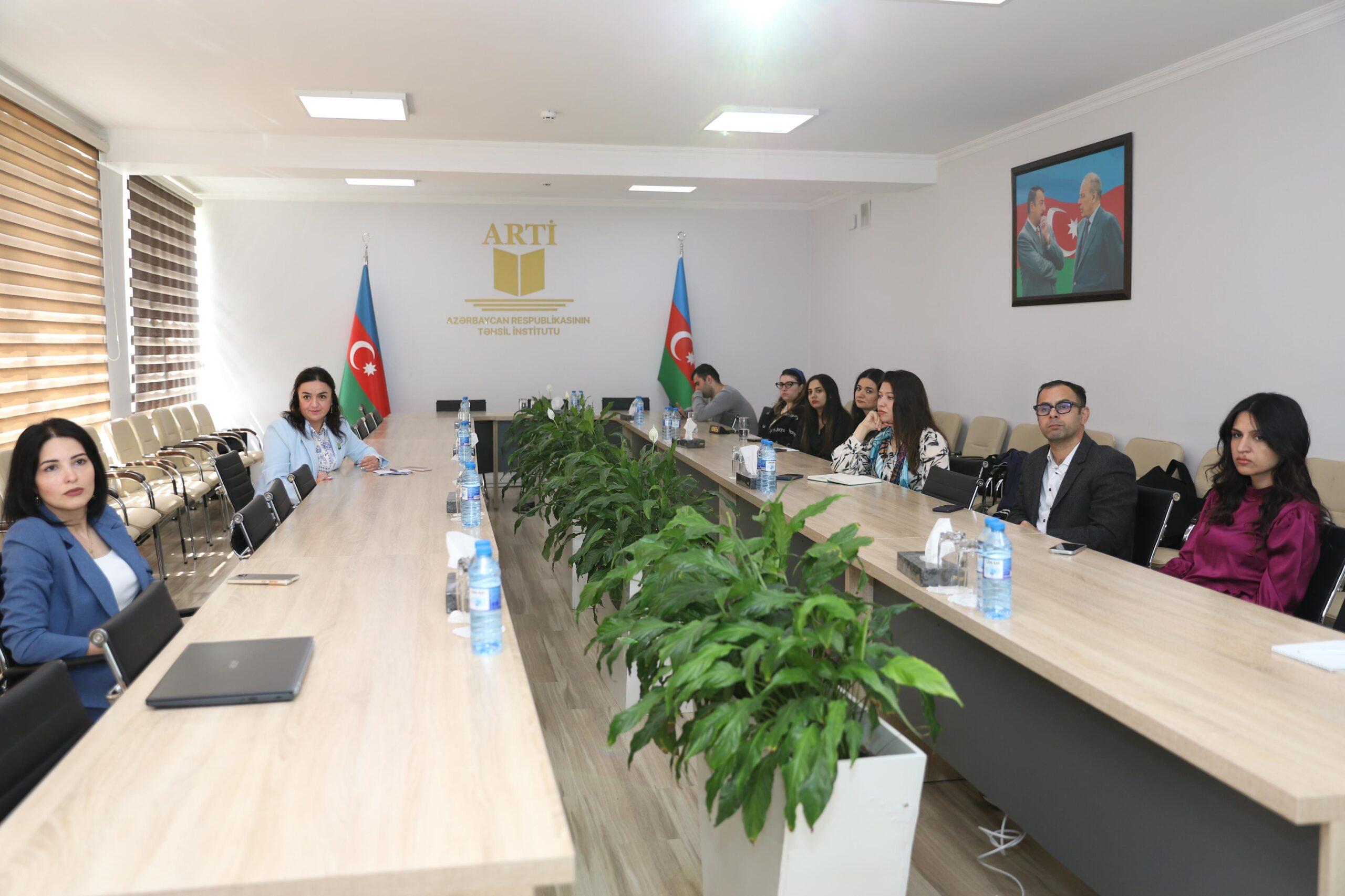 
							Doktorantlar üçün növbəti seminar keçirilib						