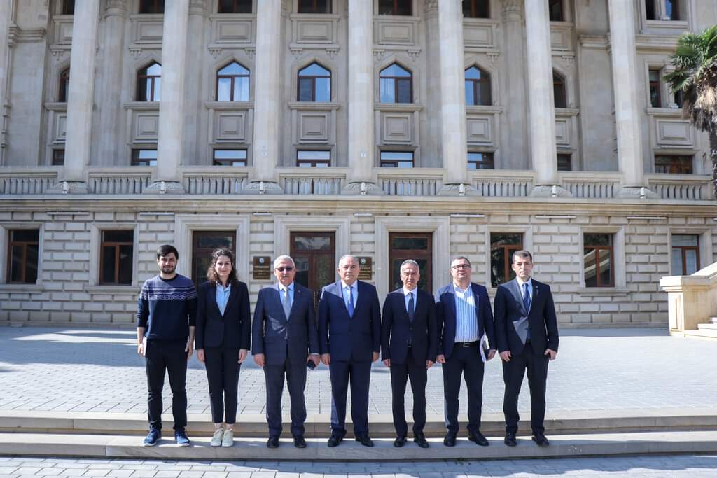 Türkiyənin dövlət korporasiyasının nümayəndə heyəti AzTU-da olub - FOTO