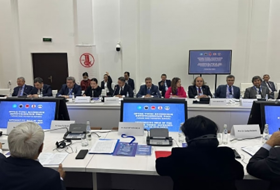 Azərbaycan alimləri ortaq türk əlifbası ilə bağlı konfransda çıxış ediblər