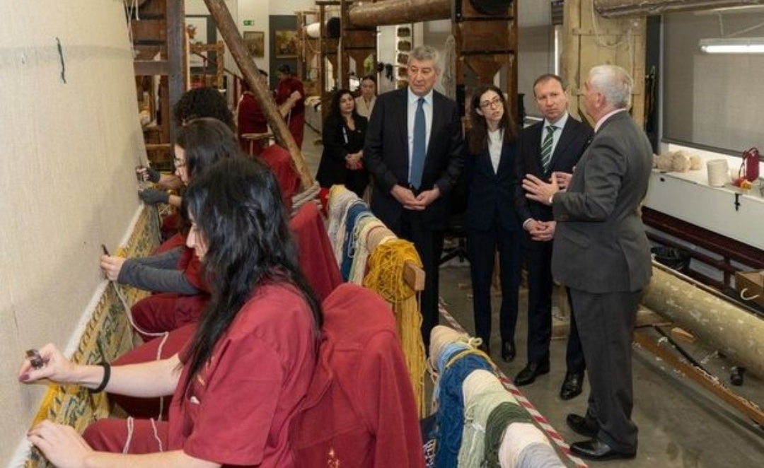Azərbaycan xalçaları İspaniyada təqdim edilib 